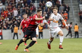 Vital durante partida contra o Athletico Paranaense