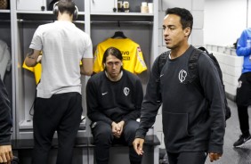 Jogadores chegam para enfrentar o Athletico-PR