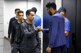 Jogadores chegam para enfrentar o Athletico-PR