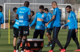 Fagner durante o treino desta tera-feira no CT Joaquim Grava