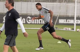 Gustavo já está recuperado e deve voltar ao time titular do Corinthians