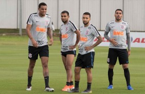 Gustavo, Sornoza, Clayson e Gabriel no treino desta segunda-feira no CT