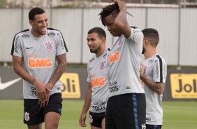 Gustavo, Sornoza e Jesus no treino de hoje no CT Joaquim Grava