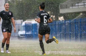 Juliete na goleada contra o Vitória-PE, pelo Campeonato Brasileiro Feminino