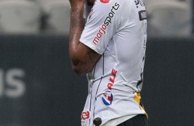 Júnior Urso foi titular no jogo contra o Deportivo Lara, pela Copa Sul-Americana