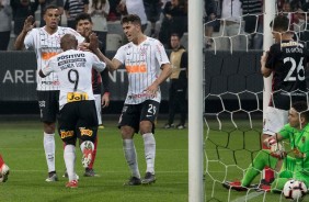 Love abriu o placar contra o Deportivo Lara, na Arena Corinthians, pela Copa Sul-Americana