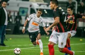 Pedrinho durante jogo contra o Deportivo Lara, pela Copa Sul-Americana