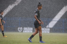 Grazi no jogo contra o Vitória-PE, pelo Campeonato Brasileiro Feminino