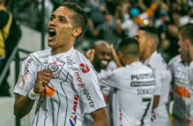Pedrinho marcou o gol do Corinthians contra o São Paulo, na Arena, pelo Brasileirão