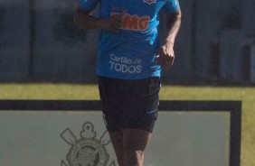 Gustavo volta aos treinos no CT Joaquim Grava após vitória sobre o São Paulo