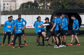 Jogadores voltam aos treinos no CT Joaquim Grava depois de vencer o So Paulo