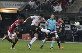 Júnior Urso deu mais dinâmica ao meio-campo contra o São Paulo, na Arena Corinthians