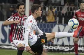 Mateus Vital entrou no segundo tempo, contra o São Paulo, na Arena Corinthians