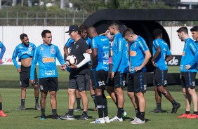 Segunda-feira de treino no CT Joaquim Grava