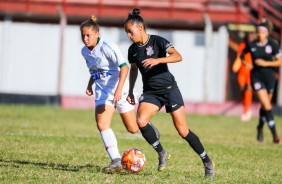 Katiscia durante jogo contra a Portuguesa, pelo Campeonato Paulista Feminino