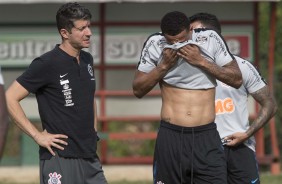 Timão faz primeira atividade em sono venezuelano para duelo decisivo contra Deportivo Lara