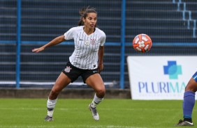 Adriana no jogo contra o Taubaté, pelo Campeonato Paulista Feminino