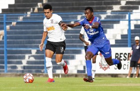 Du em jogada contra o São Caetano, pelo Campeonato Paulista Sub-20