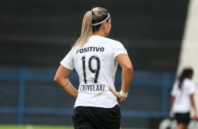 Giovanna Criverlari no duelo contra o Taubaté, pelo Paulista Feminino