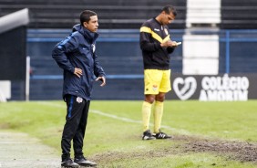 Gustavo Almeida, tcnico do Corinthians Sub-17, durante jogo contra o Audax, pelo Paulista