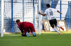 Hugo marcou o gol da vitria contra o So Caetano, pelo Paulista Sub-20