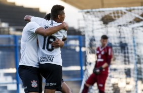 Nos minutos finais Corinthians consegue a vitria sobre o So Caetano, pelo Paulista Sub-20