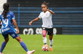 Suellen no jogo contra o Taubat, pelo Campeonato Paulista Feminino