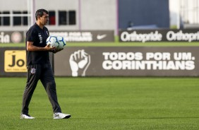 Carille comandou a ltima atividade antes do jogo contra o Flamengo