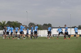 Elenco reunido no primeiro treino preparatrio para jogo contra o Flamengo