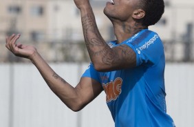 Gustavo durante primeiro atividade preparatório para jogo contra o Flamengo