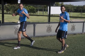 Gustavo e Everaldo durante primeiro treino antes do jogo contra o Flamengo