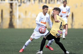 Adson no jogo contra o So Bernardo pelo Paulisto Sub-20