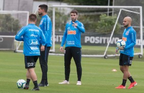 Boselli, Rgis e companheiros no primeiro treino aps eliminao para o Flamengo