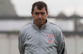 Carille no primeiro treino após eliminação para o Flamengo, pela Copa do Brasil