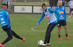Carlos, Richard e Régis no primeiro treino após eliminação para o Flamengo, pela Copa do Brasil