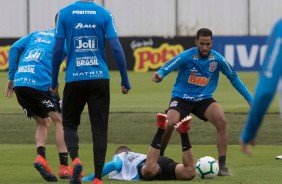 Everaldo no primeiro treino após eliminação para o Flamengo, pela Copa do Brasil
