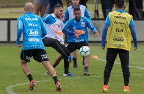 Gabriel e companheiros no primeiro treino aps eliminao para o Flamengo, pela Copa do Brasil