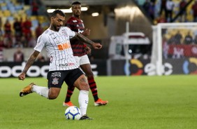 Lateral Michel Macedo ocupou a vaga de Fagner no duelo contra o Flamengo