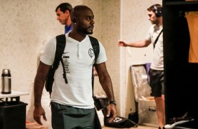 Love no vestiário antes do jogo contra o Flamengo, pela Copa do Brasil
