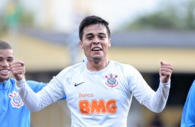 Sandoval marcou o gol do Corinthians sobre o São Bernardo, pela Paulistão Sub-20