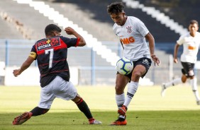 Corinthians vence Vitria pelo Campeonato Brasileiro Sub-17