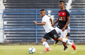 Corinthians venceu o Vitria e garantiu classificao para as quartas do Brasileiro Sub-17