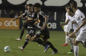 Júnior Urso durante jogo contra o Santos, pelo Campeonato Brasileiro 2019