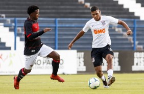 Pelo Brasileiro Sub-17, Corinthians venceu o Vitria e se classificou para as quartas