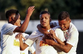 Timãozinho sub-17 se classificou para as quartas de final do Brasileiro da categoria