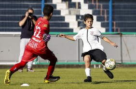 Corinthians enfrenta o Nacional pelo campeonato paulista sub-11