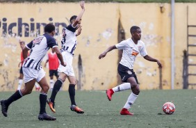 Denilson no jogo contra o So Bernardo, pelo Paulista Sub-20