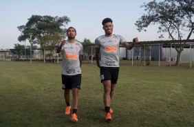 Sornoza e Jnior Urso no treino preparatrio para duelo contra o Botafogo-Sp