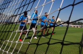 Timão treina no CT Joaquim Grava durante manhã e tarde