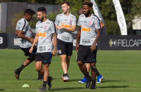 Clayson, Carlos Augusto e Ren Jnior treinam no CT Joaquim Grava